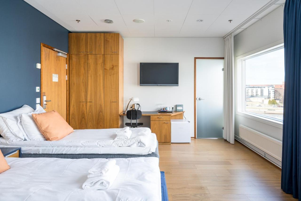Hiisi Hotel Helsinki Jaetkaesaari ภายนอก รูปภาพ